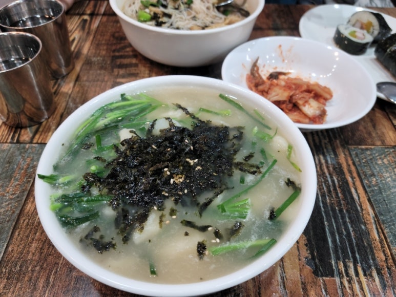 행복한분식 이미지
