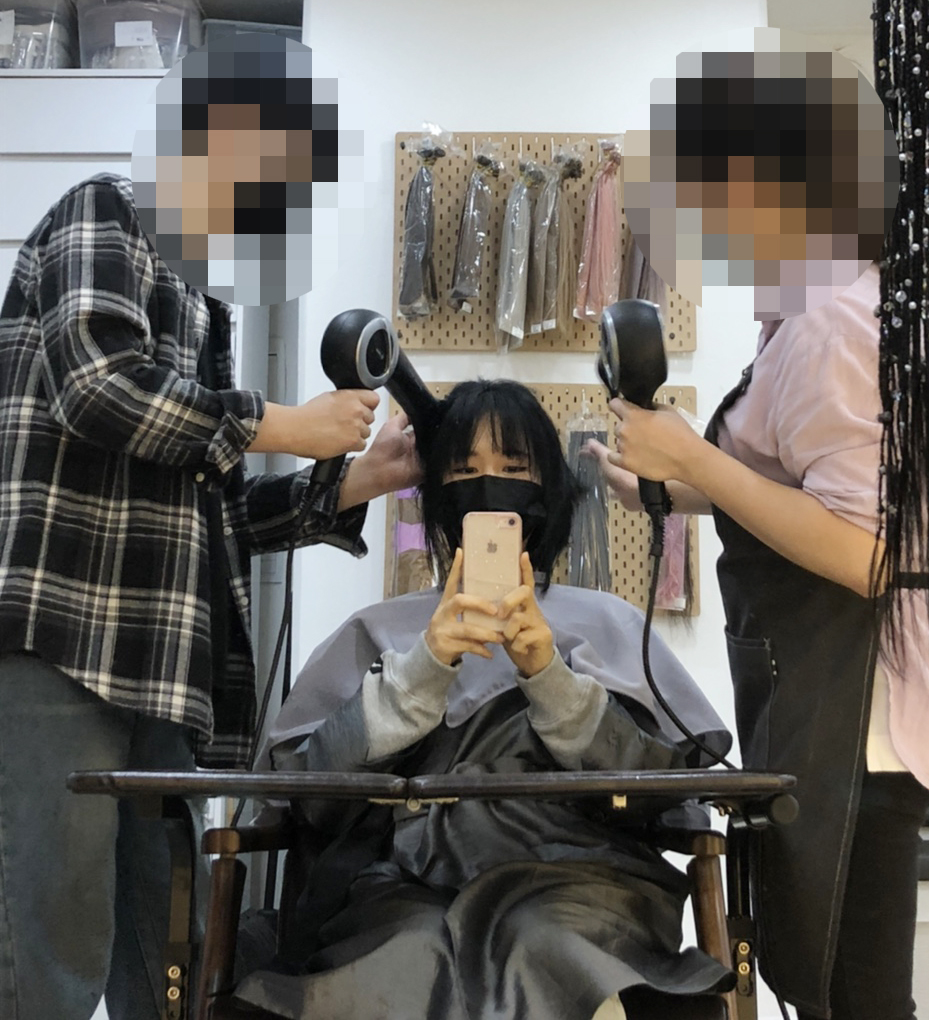 루미에르 붙임머리 홍대점 이미지