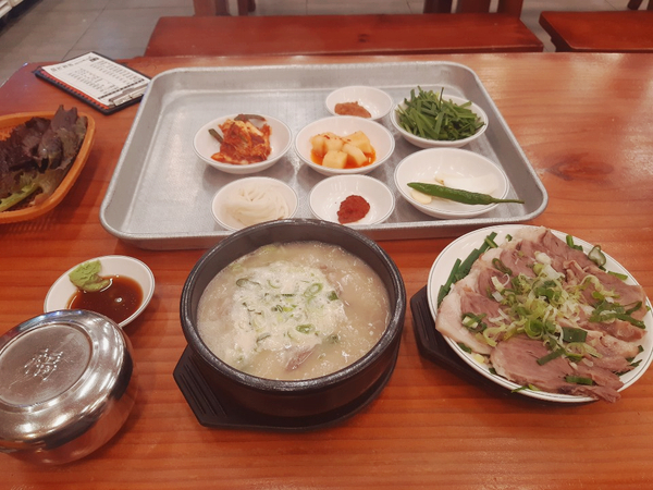 원조할매국밥 이미지