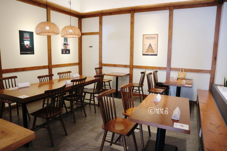 텐퍼센트커피명지국제 이미지