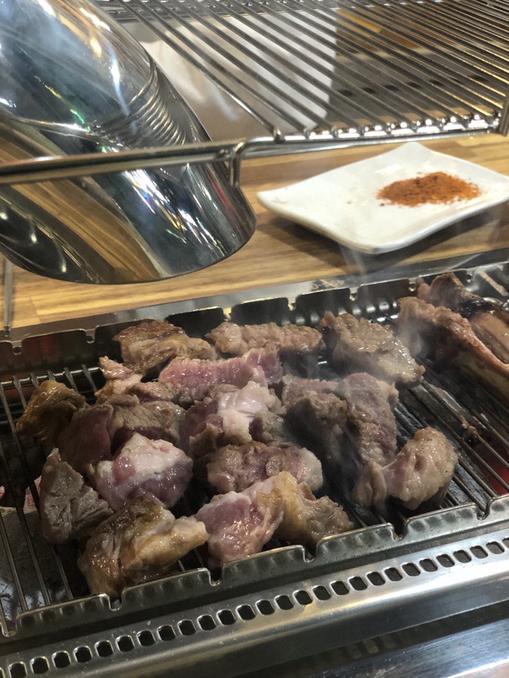 윤서양갈비참숯구이 이미지