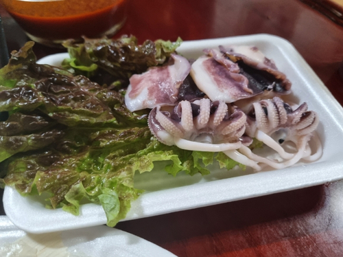 수산시장막썰어횟집 이미지