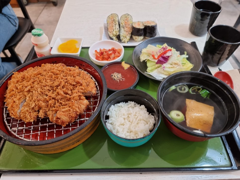 유리카모메식당 이미지