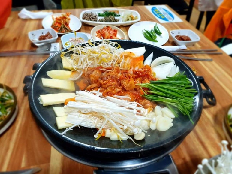 함양흑돼지식육식당 이미지