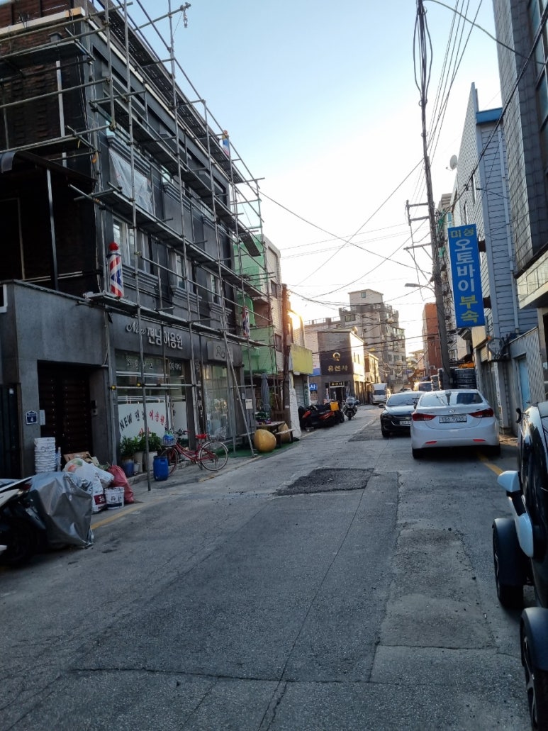 롤앤커피 이미지
