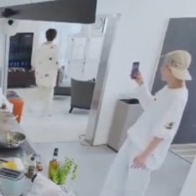 인더시즌 이미지