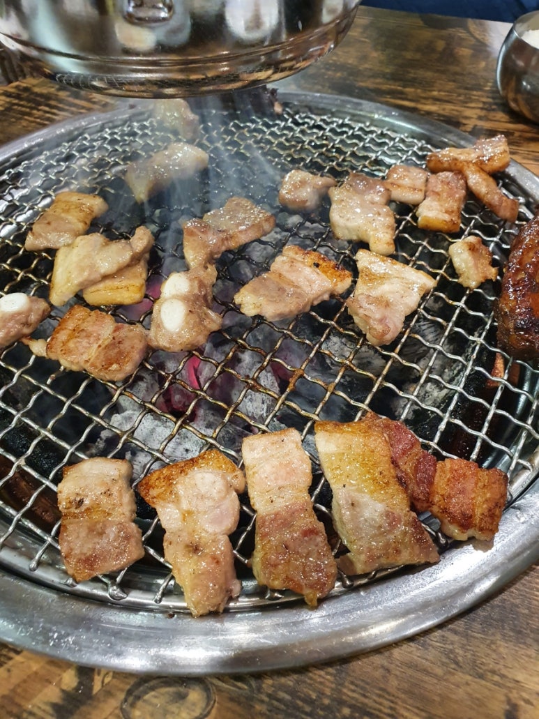 만강숯불갈비 이미지