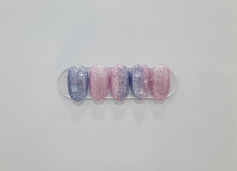 네일빛깔 이미지