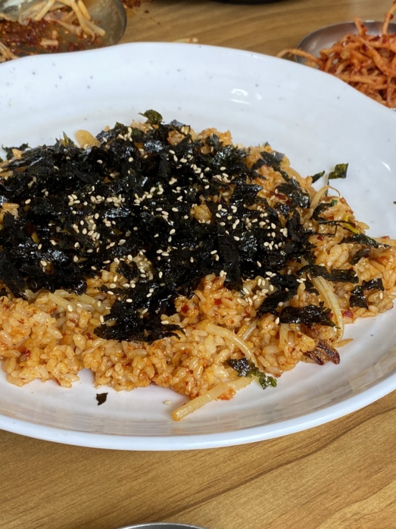 덕이네대구뽈찜 이미지