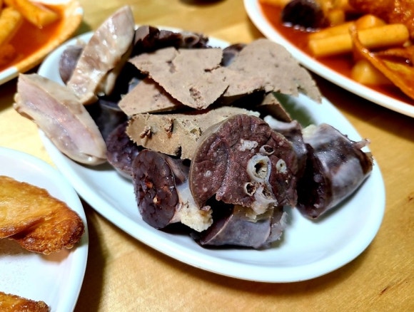 호돌이분식 이미지