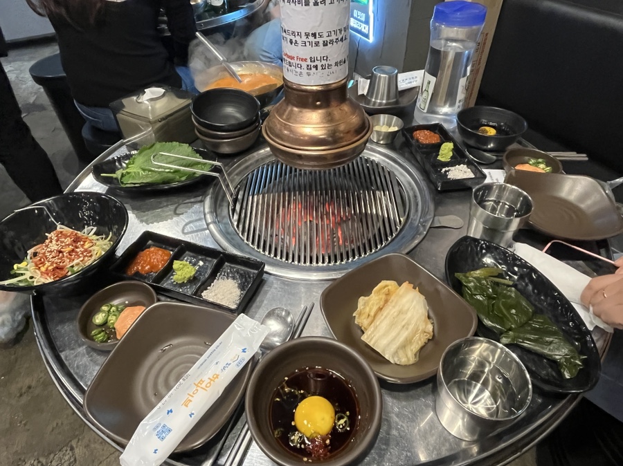 돼지통 이미지