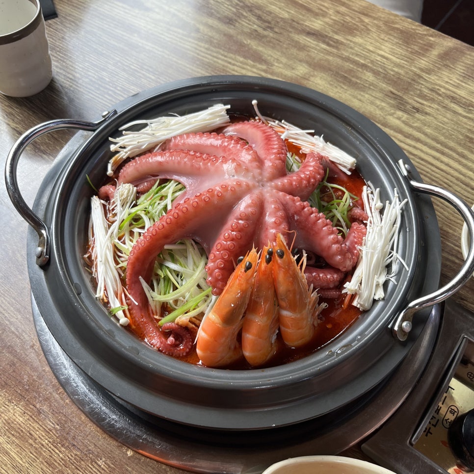 황 카페 이미지