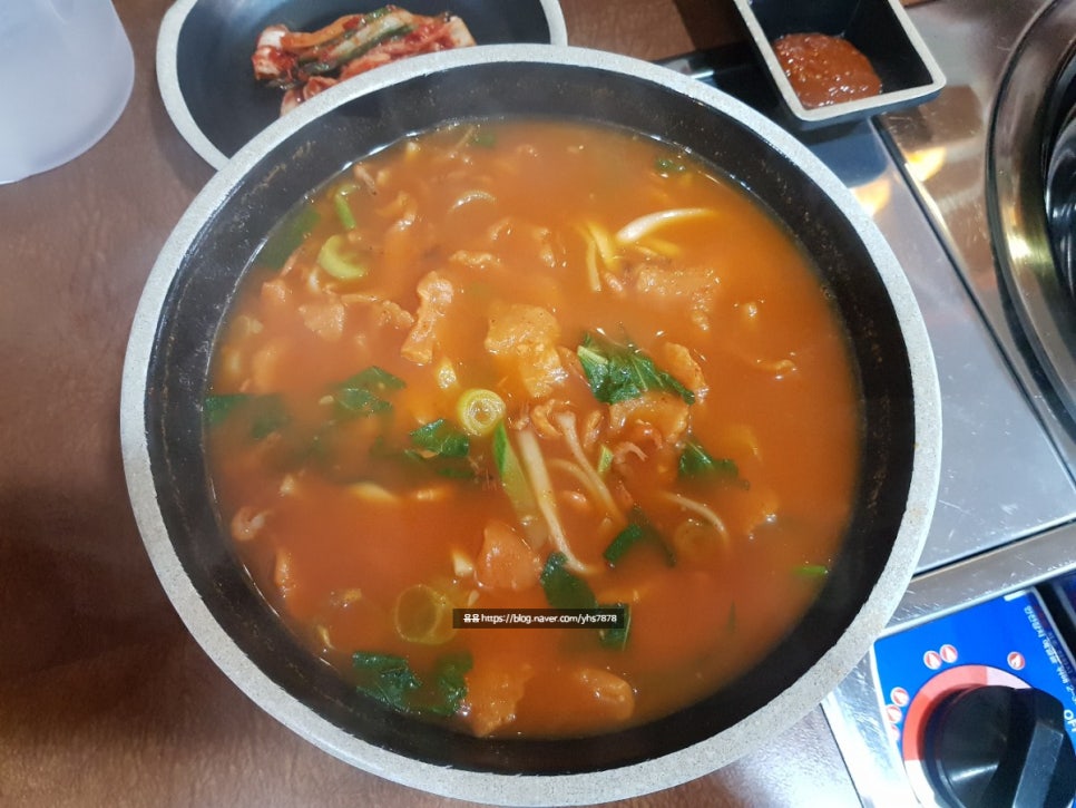 고모네손칼국수 이미지