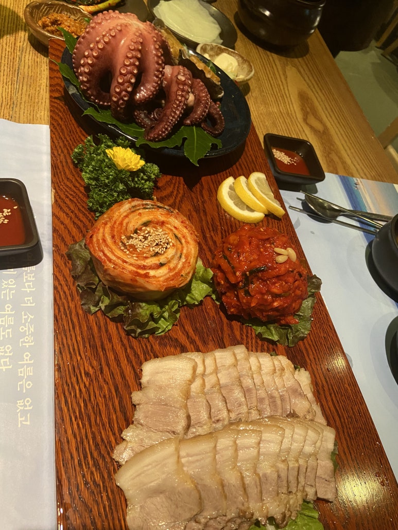 정담은보쌈(주) 이미지