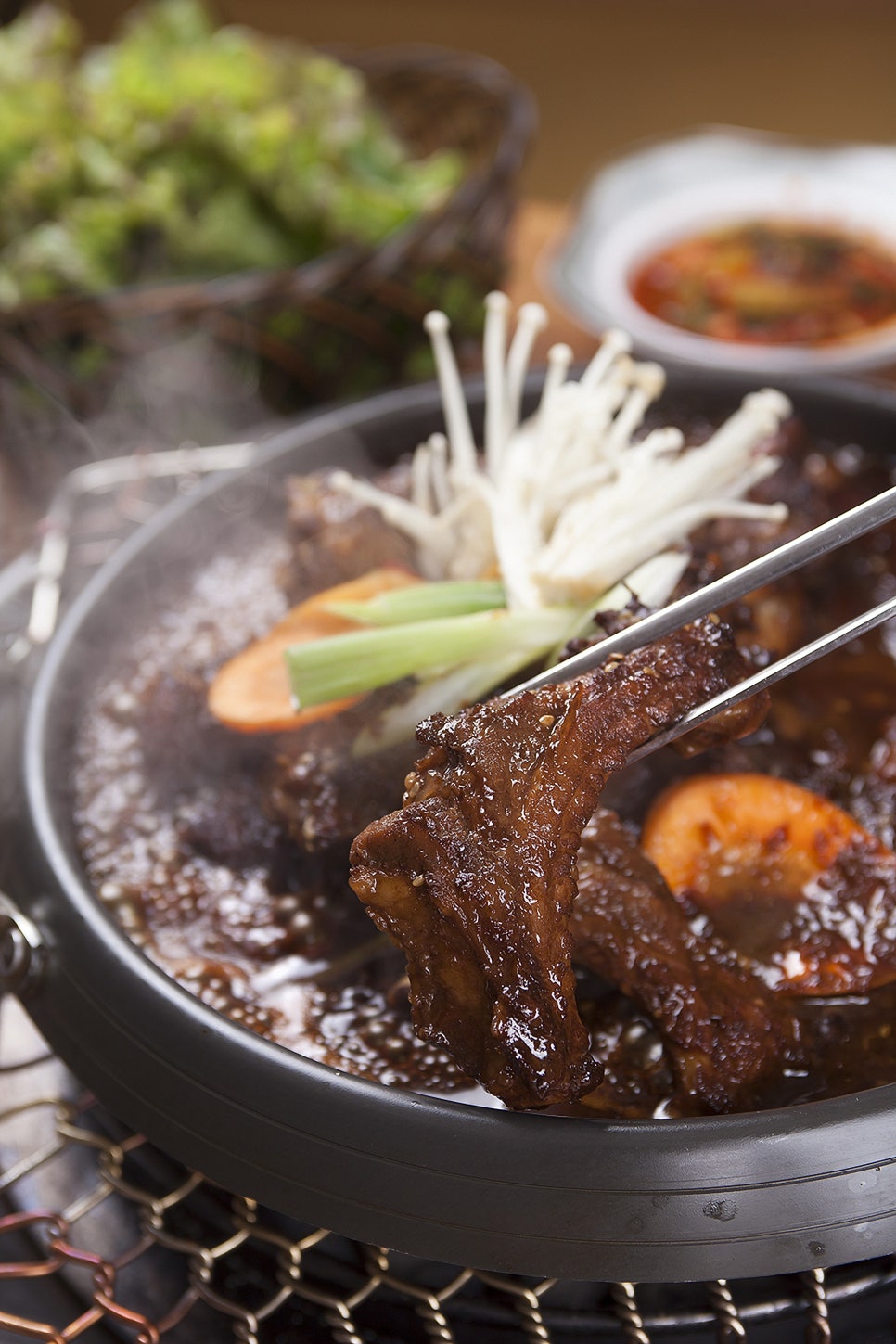 고기 품은 김치찜 이미지