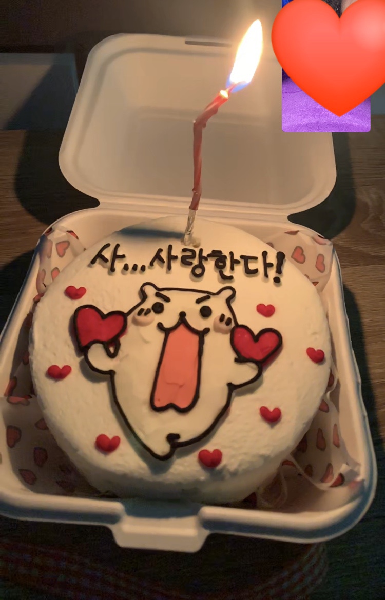 모모앤산격 이미지