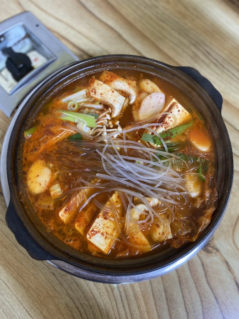돼지왕자김치공주 이미지
