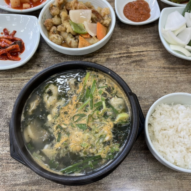 진미생굴뚝배기 이미지