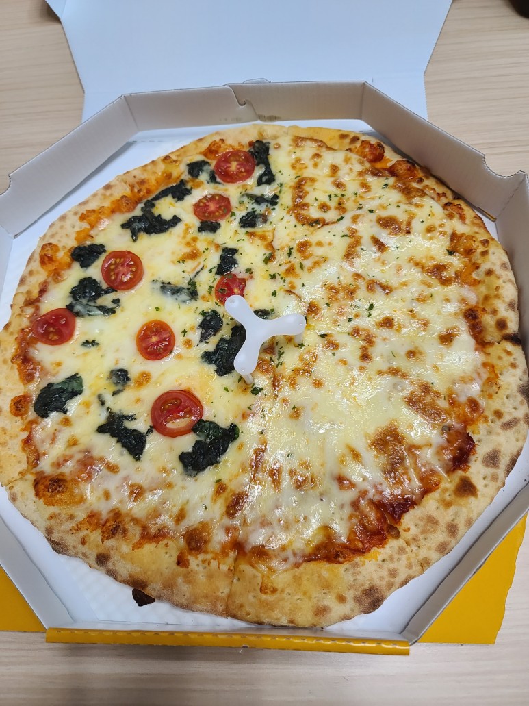꽁뜨화덕피자 이미지