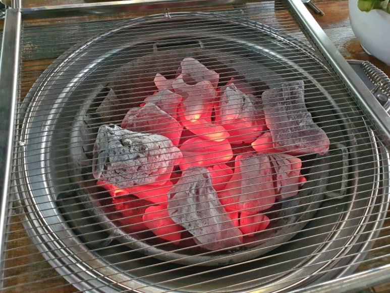 훔친뒷고기 이미지