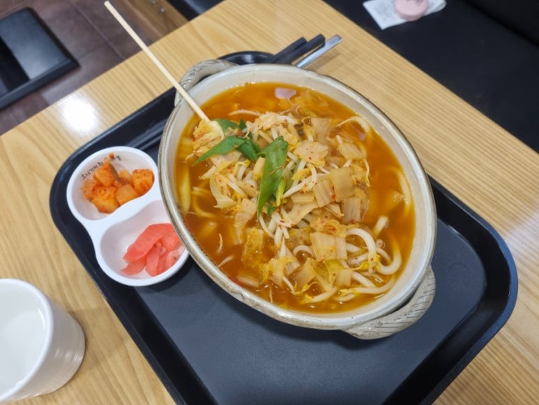 오니기리와이규동성모 이미지