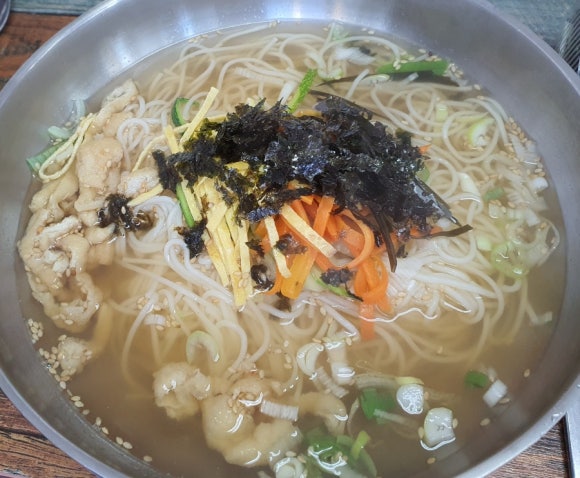 돈대비빔국수 이미지