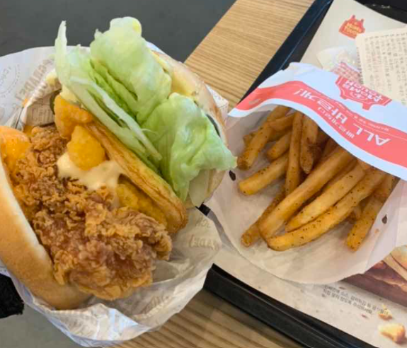 맘스터치예산 이미지
