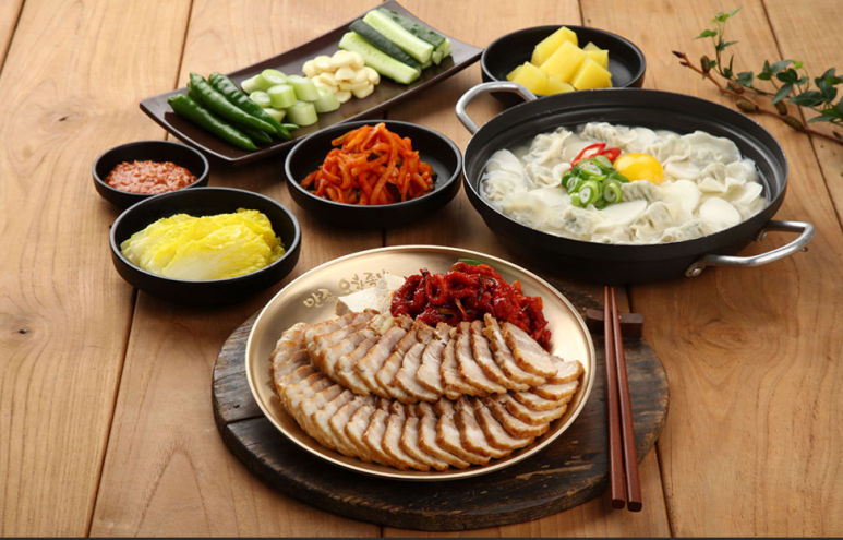 오향족발 이미지