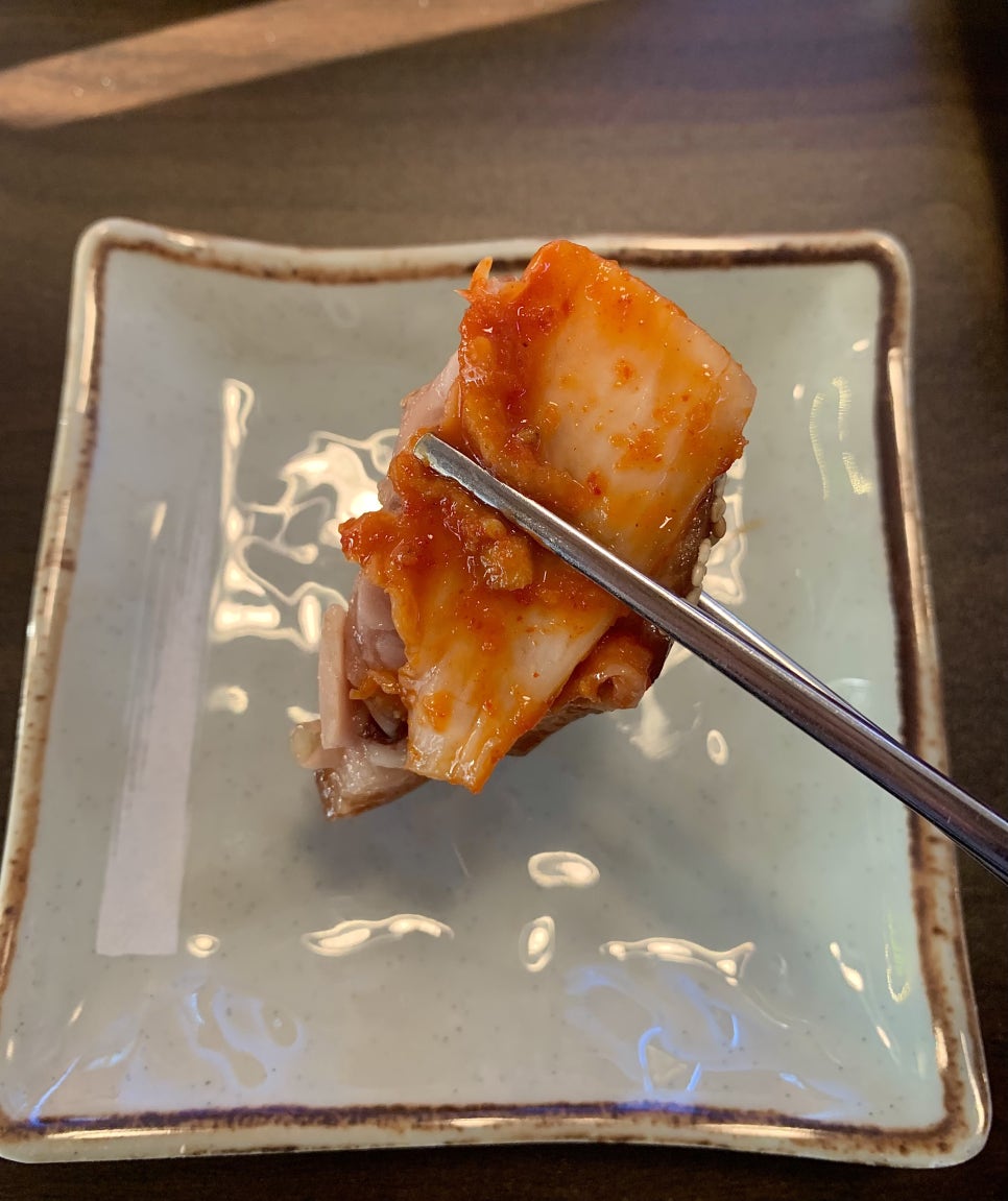 임창정 모서리족발 블랙 이미지