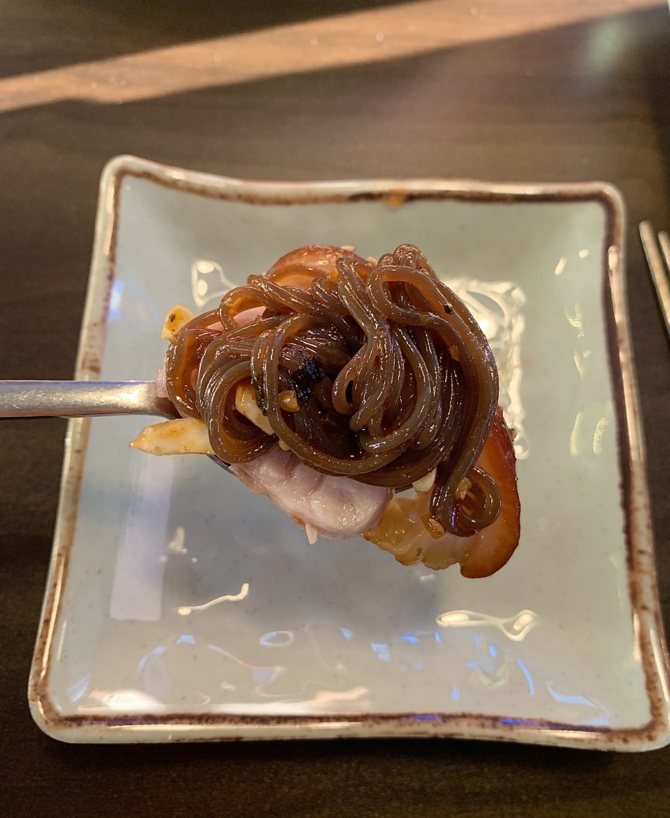 임창정 모서리족발 블랙 이미지