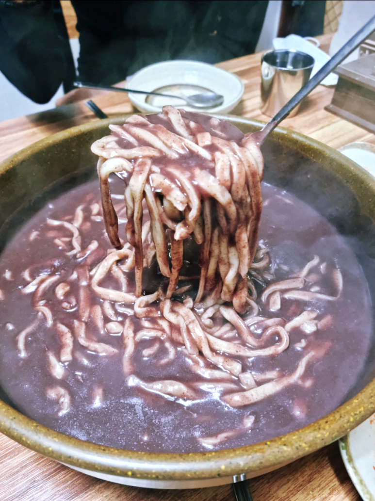 찬이네칼국수 이미지