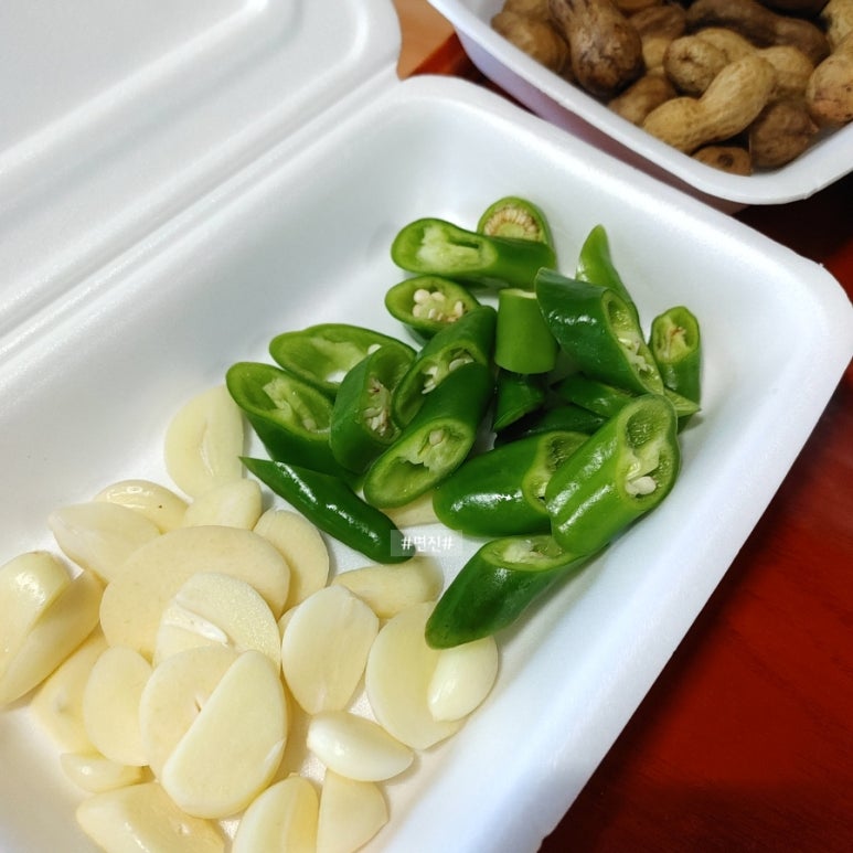 백조횟집 이미지