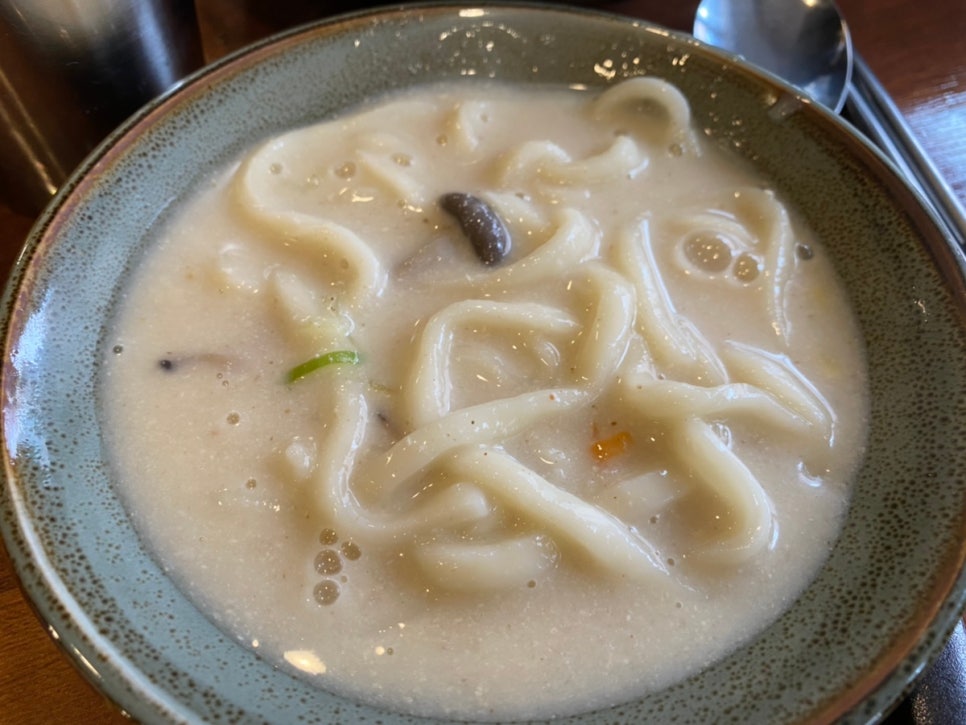 모미당 이미지