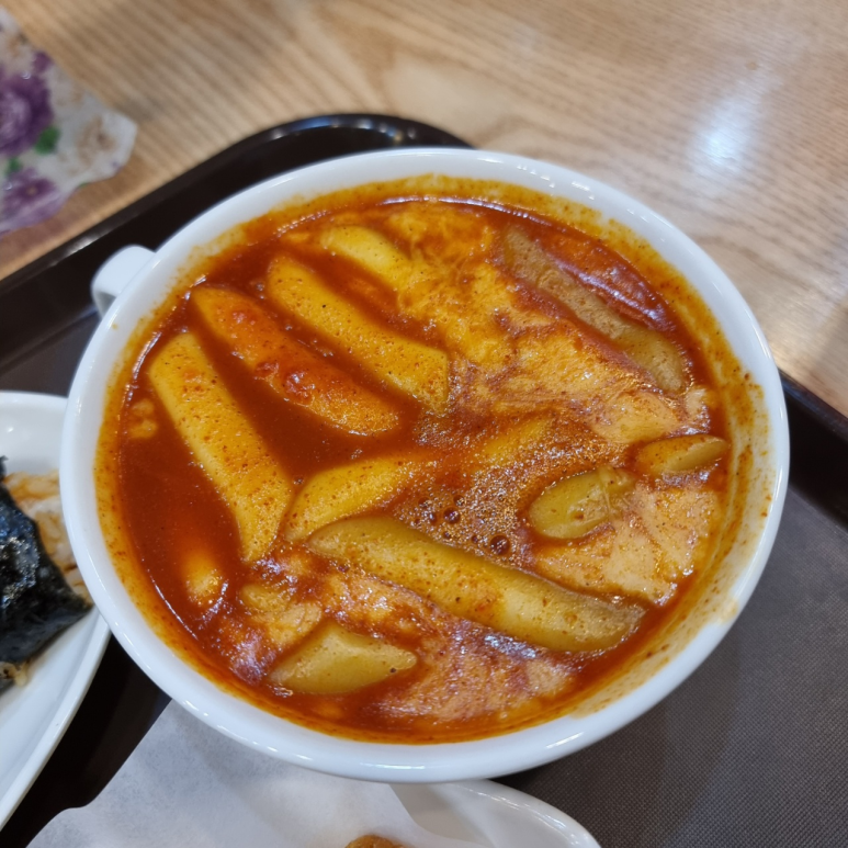 신만용신가네매운떡볶이 이미지