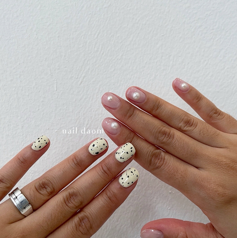 DAOM NAIL(다옴네일) 이미지