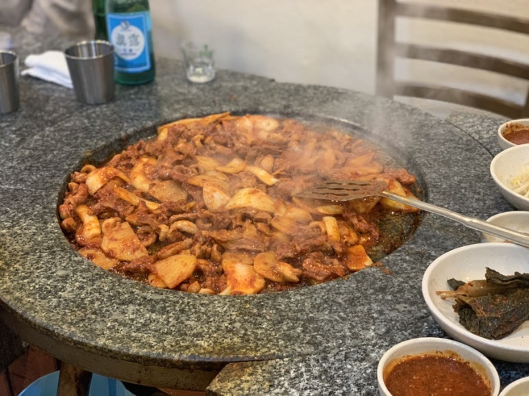 광주생오리돌구이전문 이미지