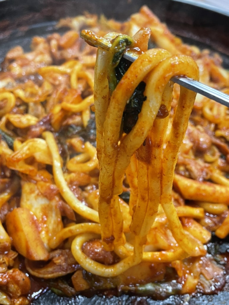 꽃돼지춘천닭갈비 이미지