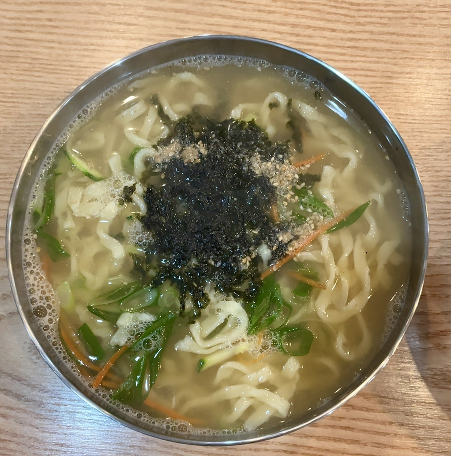 지동손칼국수 이미지