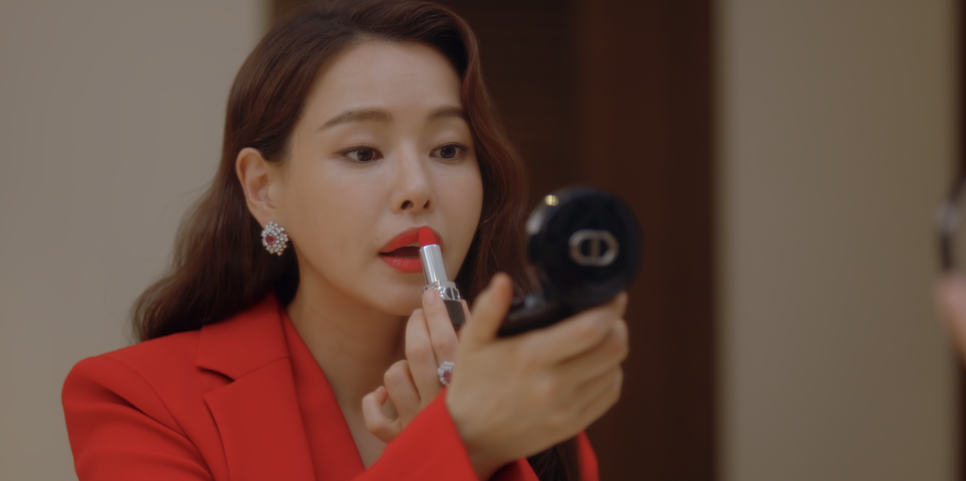 더클로우 이미지