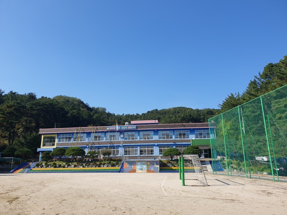 장동초등학교 이미지