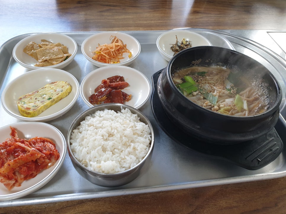 엄마돈국수 이미지