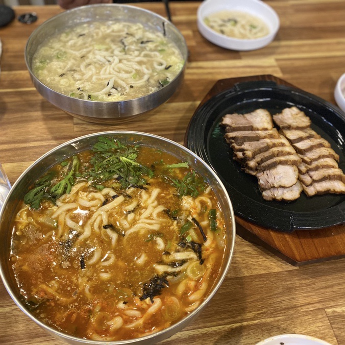 킴스앤칼국수 이미지