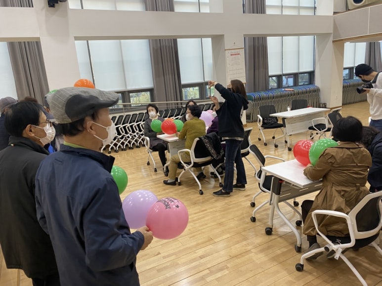 꽃할매놀이터 이미지