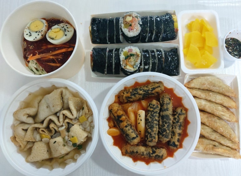 배꼽시계분식 이미지