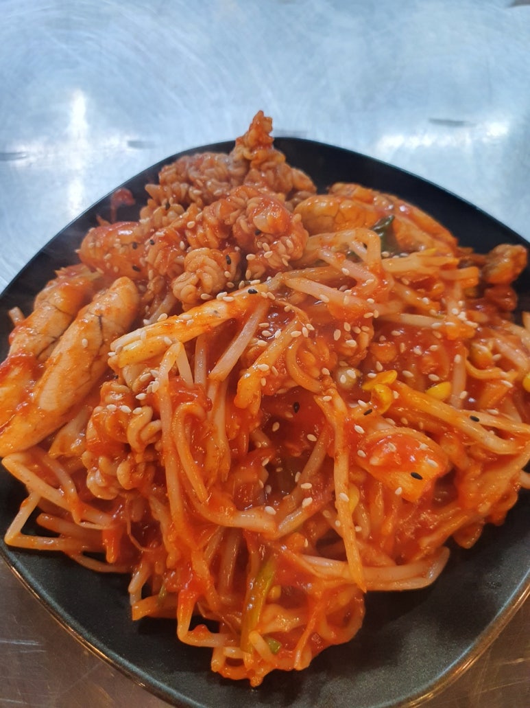 성윤국가대표아구찜앤알곤이찜 이미지