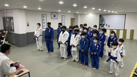 용인대국민유도관 이미지