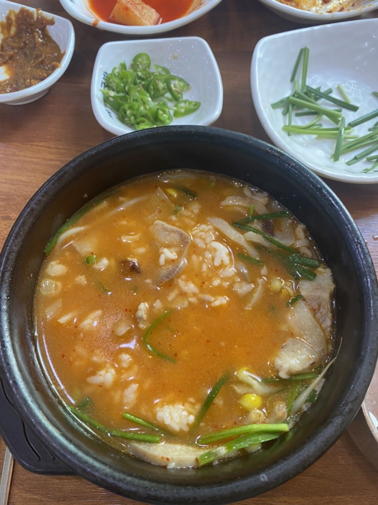 예슬가마솥국밥 이미지