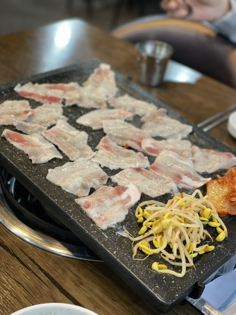 92돈 이미지