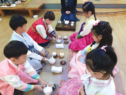 엄지창의어린이집 이미지