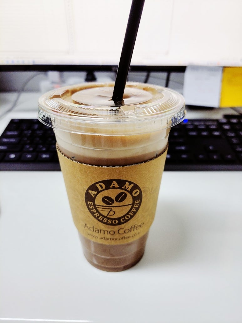 아다모Coffee 이미지